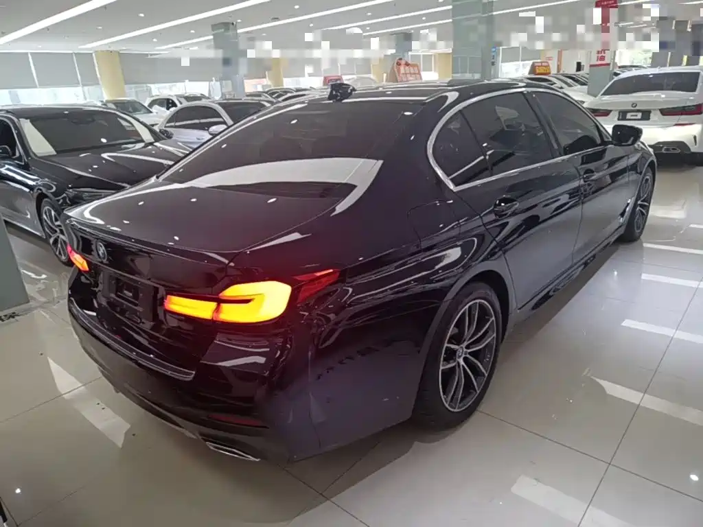 BMW 5 Series 5 2022 535Le M Sport