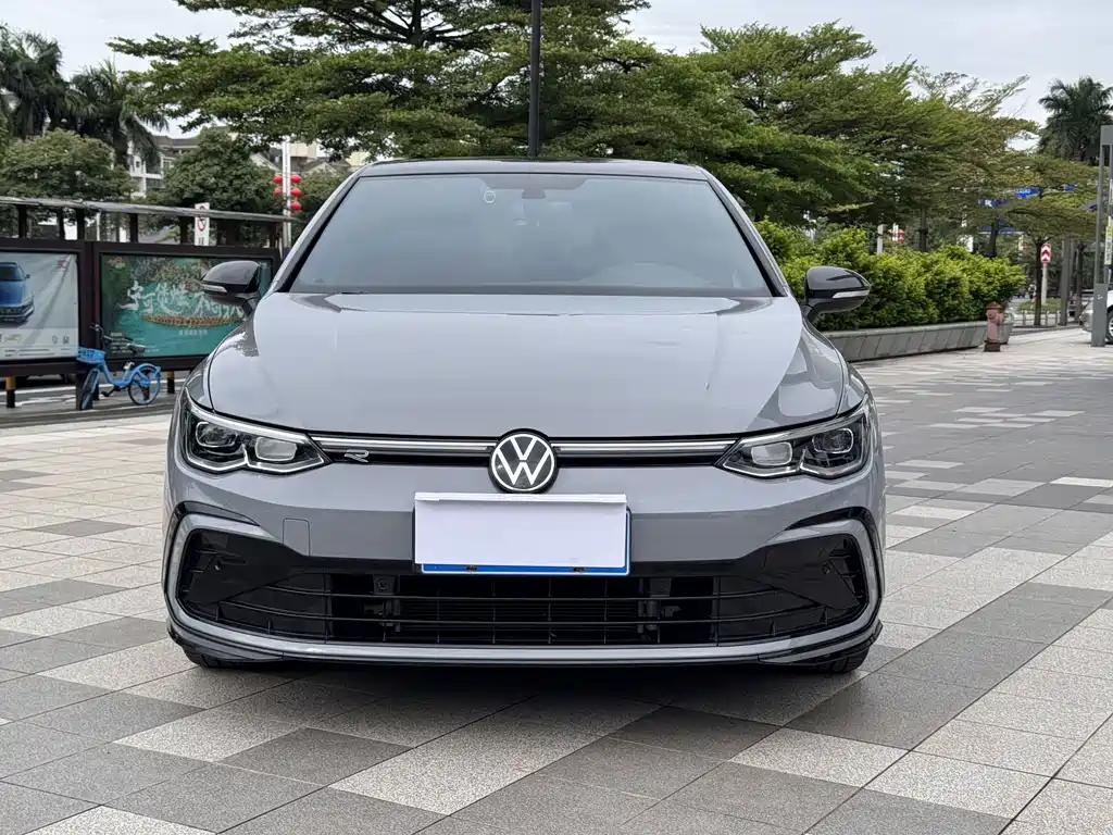 Volkswagen Golf — миниатюра 2