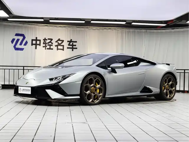 LAMBORGHINI HURACÁN 2024