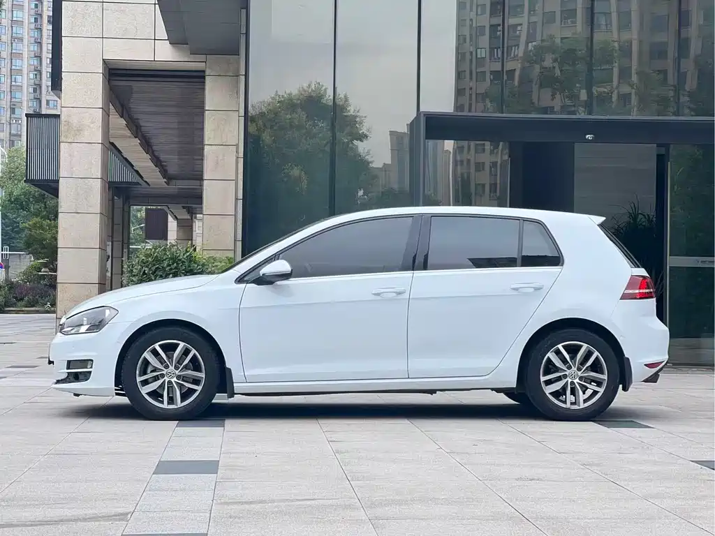 Volkswagen Golf — миниатюра 7