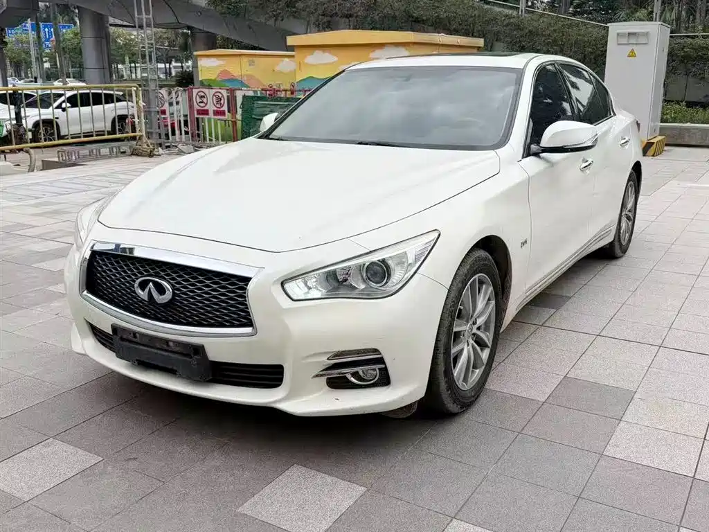Infiniti Q50L 2017