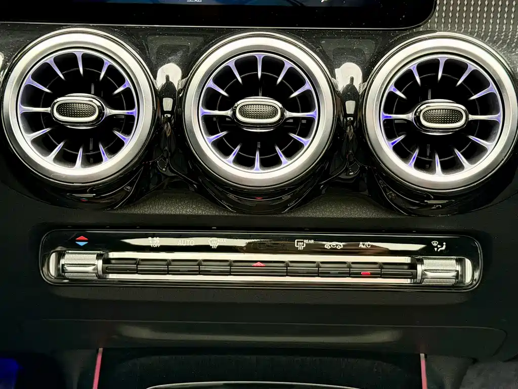 Mercedes-Benz GLB 2021 GLB 200 Fashion