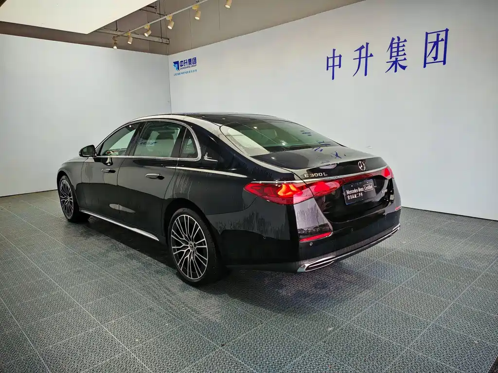 Mercedes-Benz E-Class E 2025 E 300 L Luxury
