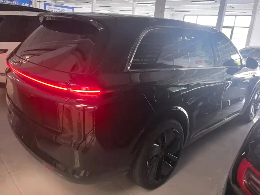 Li Auto Li L8 — миниатюра 3