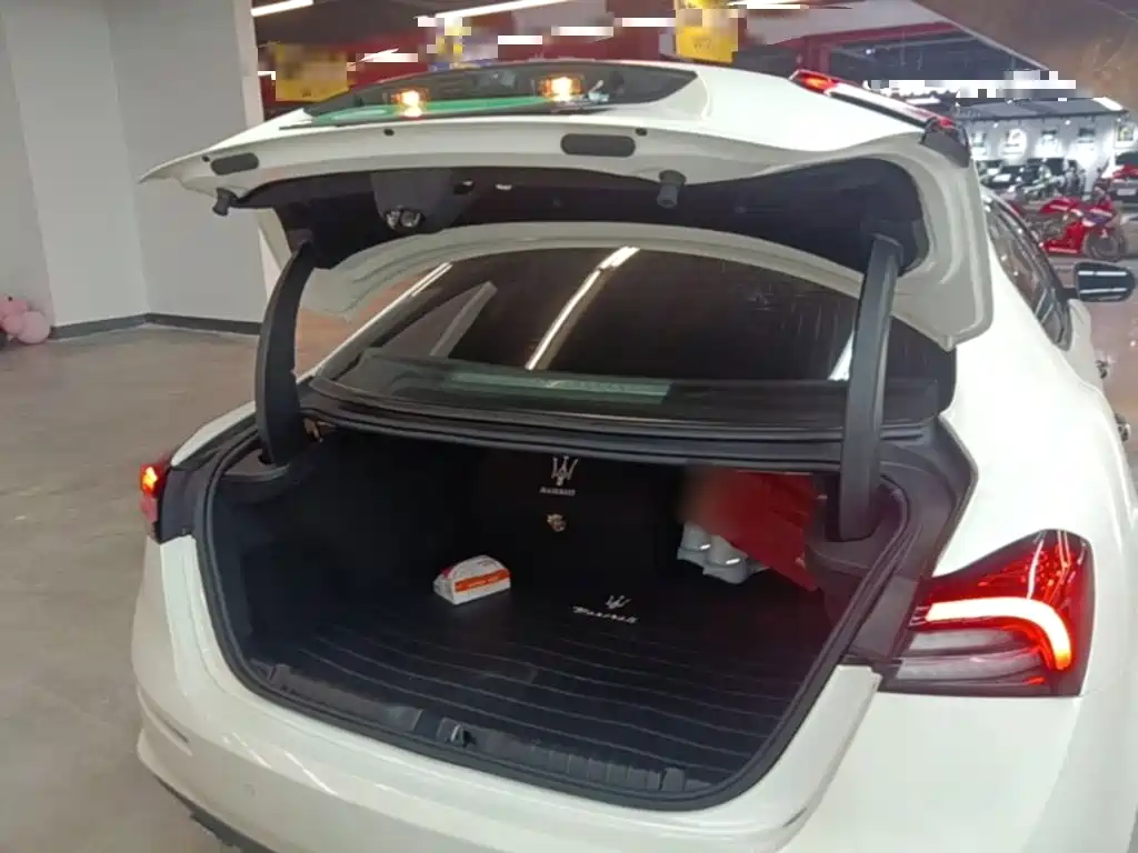 Maserati Ghibli — миниатюра 19