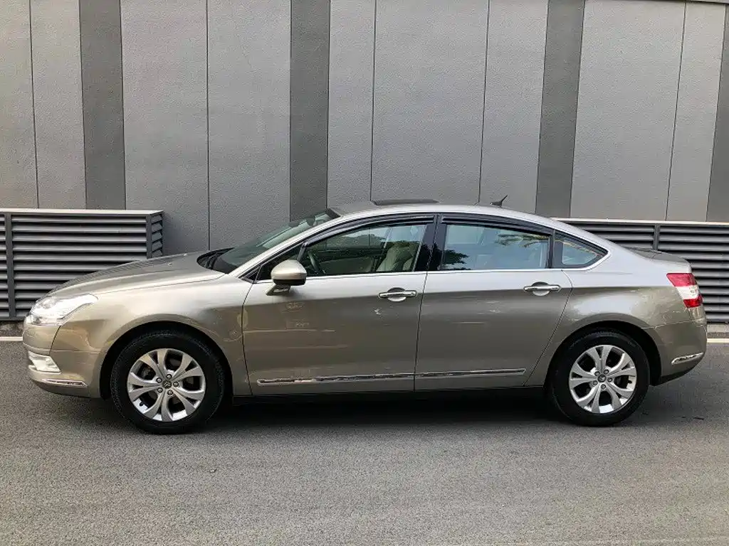Citroen C5 — миниатюра 12