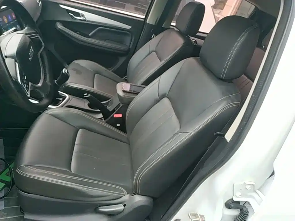 Isuzu RE-MAX Ruimai — миниатюра 15