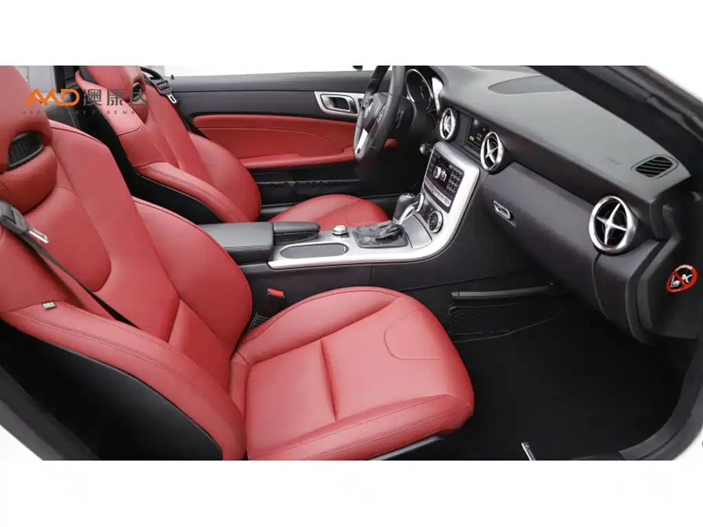 Mercedes-Benz SLK-Class — миниатюра 8