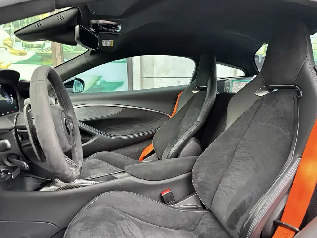 McLaren Artura — миниатюра 3