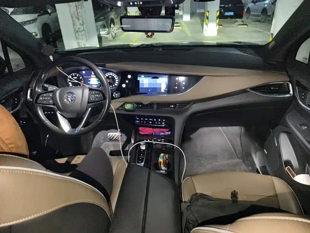 Buick Enclave — миниатюра 5