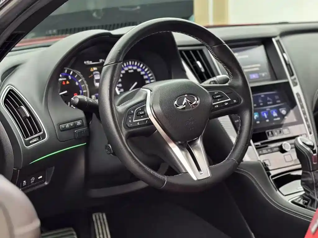 Infiniti Q60 2019 S 2.0T Luxury Sport