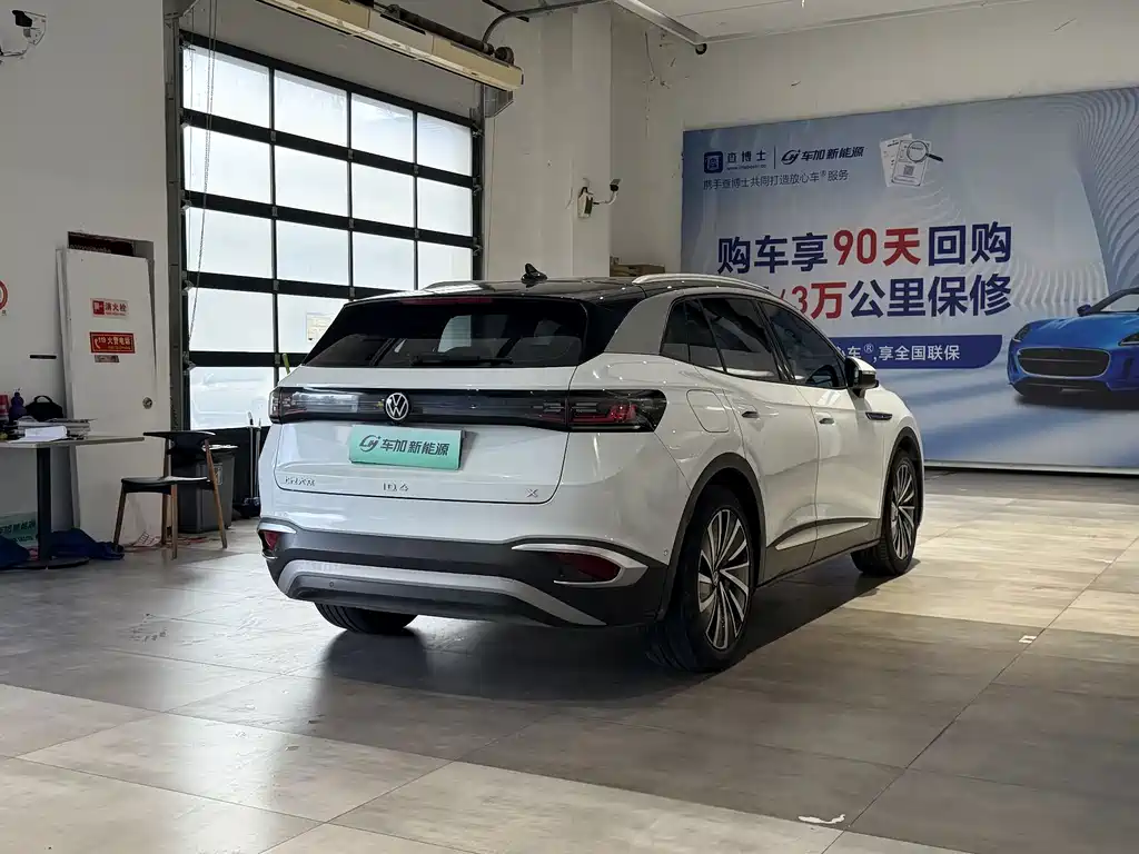 Volkswagen ID.4 X — миниатюра 7