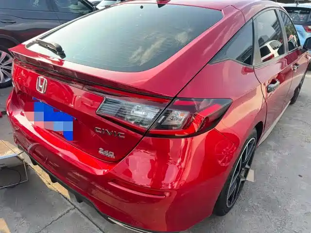 Honda Civic — миниатюра 4
