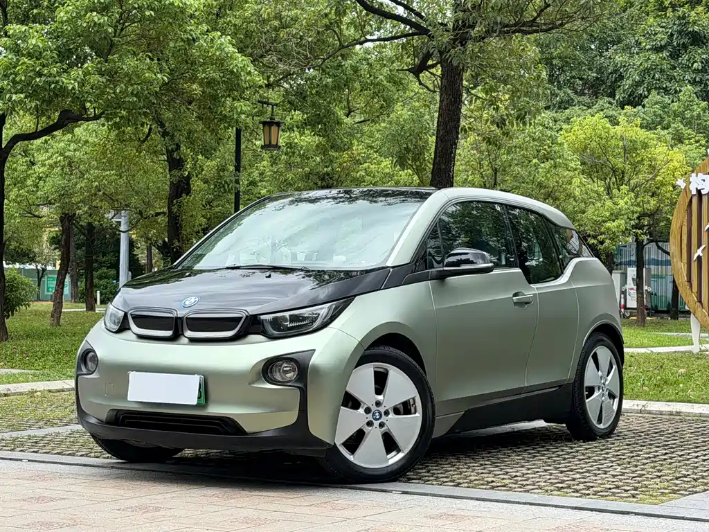 BMW i3 (Import)