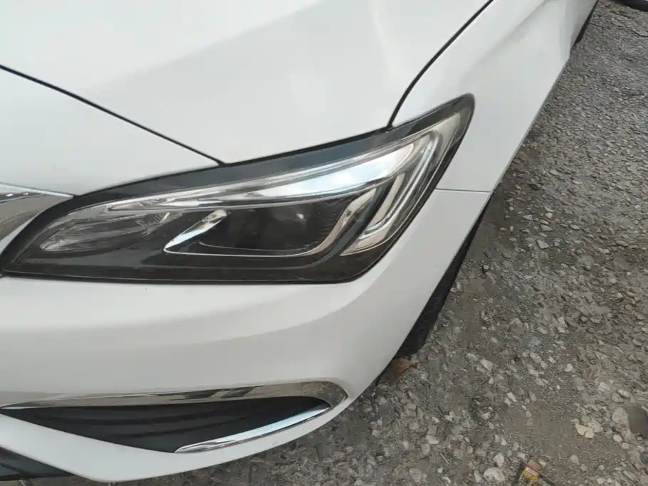 Buick Verano — миниатюра 5