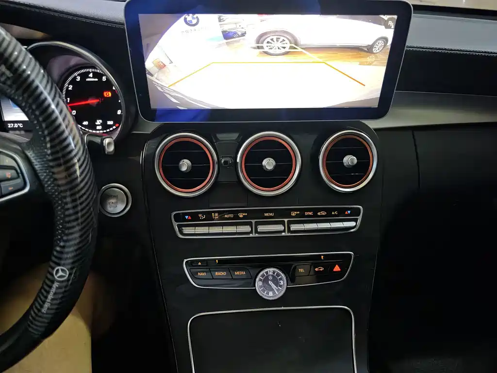 Mercedes-Benz C-Class — миниатюра 16
