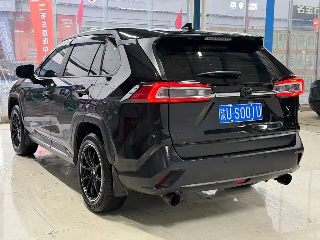Toyota Wildlander — миниатюра 14