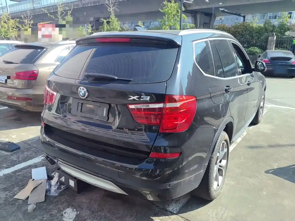 BMW X3 (Import) — миниатюра 7