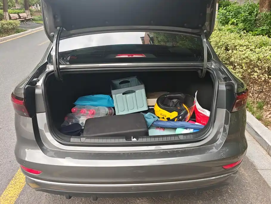Geely Emgrand — миниатюра 4