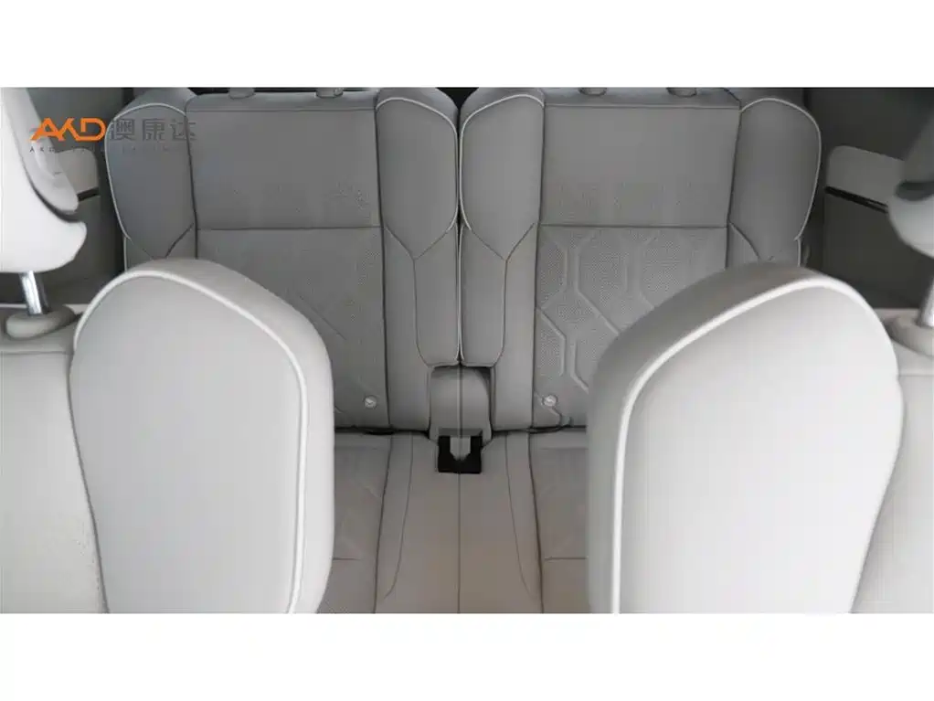 Volvo EM90 — миниатюра 9