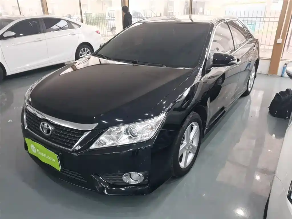 Toyota Camry 2014