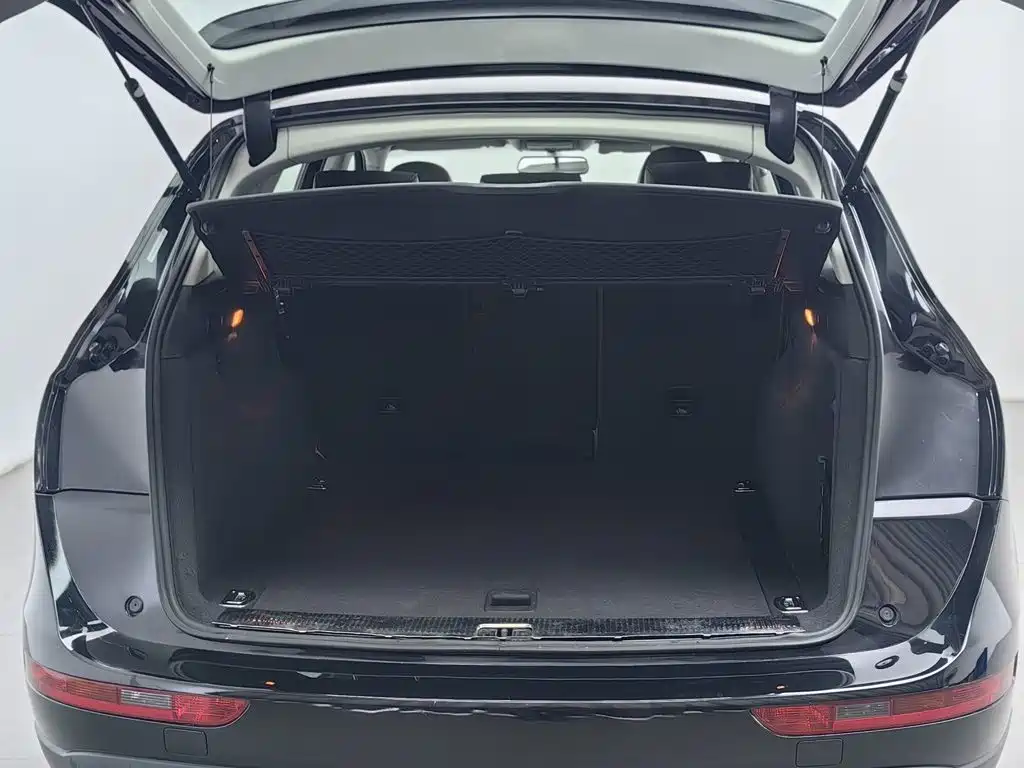 Audi Q5 — миниатюра 16