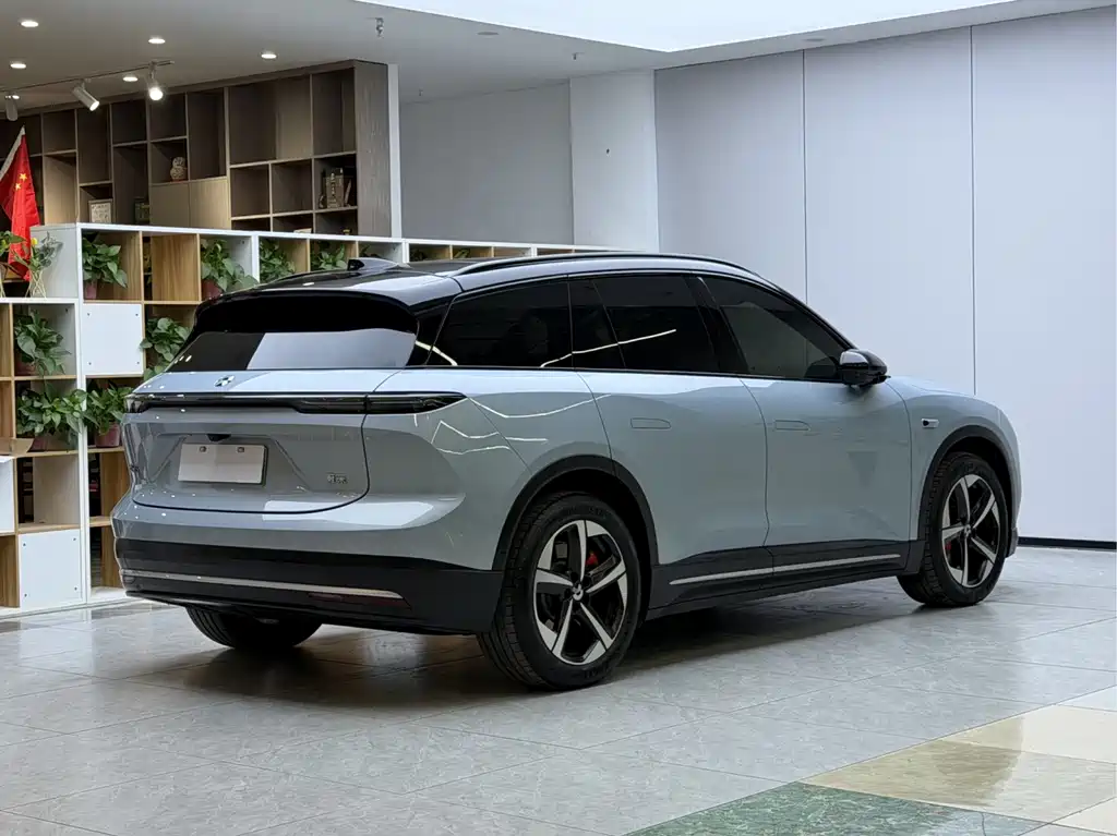 NIO ES6 — миниатюра 7