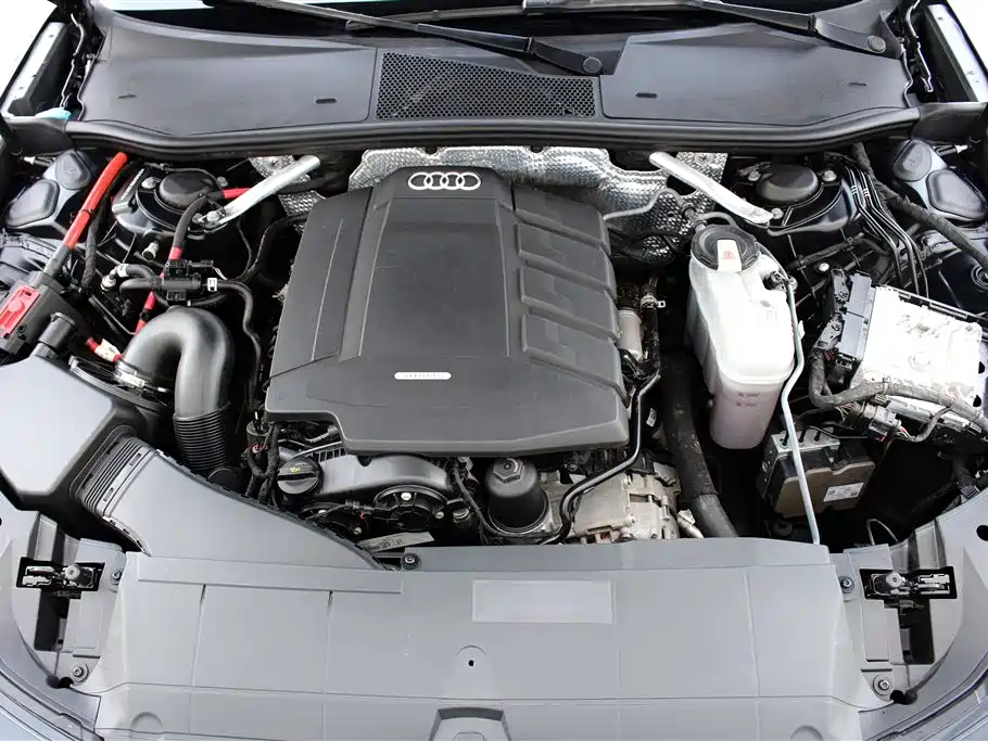 Audi A6L 2020 40 TFSI Luxury
