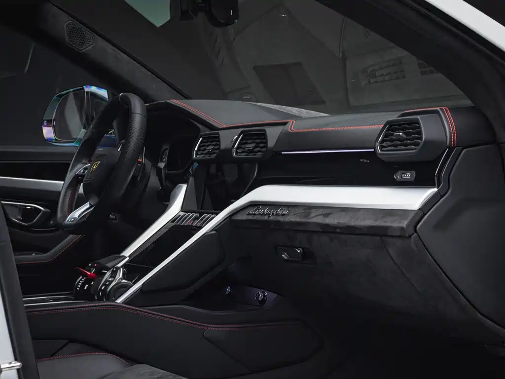 Lamborghini Urus — фотографии объявления, Фото 14