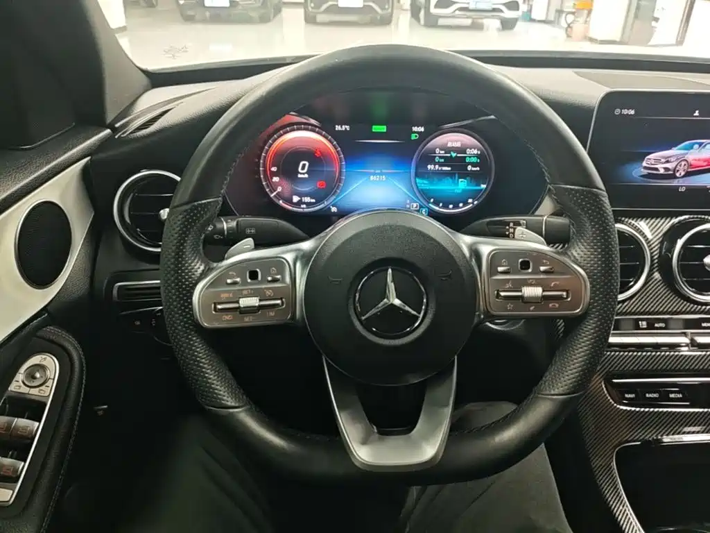 Mercedes-Benz C-Class — миниатюра 11