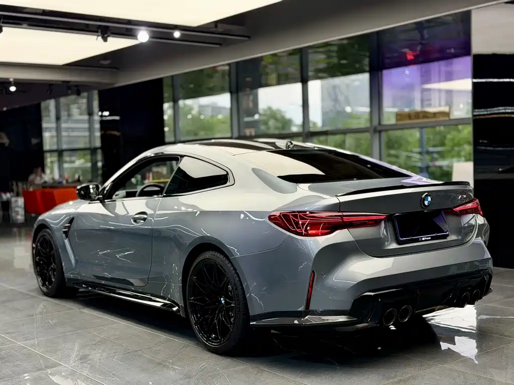 BMW M4 2024 M4 M xDrive