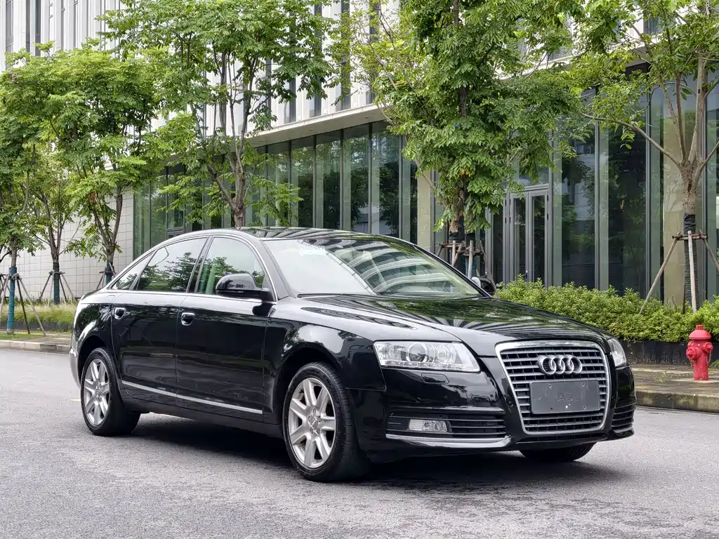 Audi A6L 2011 2.8 FSI quattro Luxury