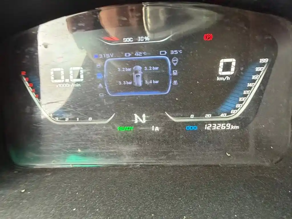 Jinbei Hiace EV — миниатюра 7