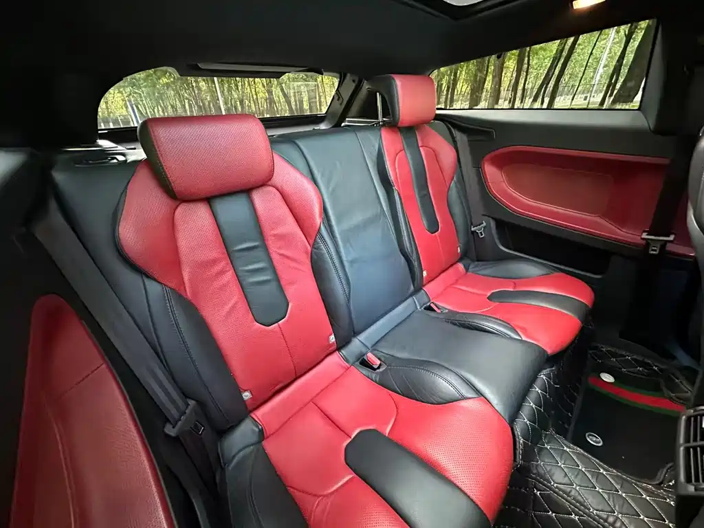 Land Rover Evoque (Import) — миниатюра 14