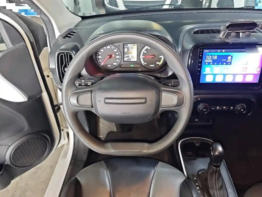Roewe Clever — миниатюра 11