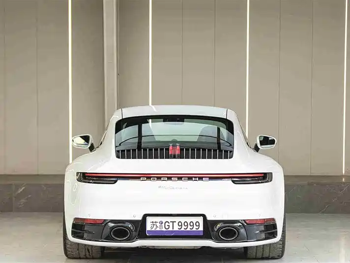 Porsche 911 2020 Carrera 4 3.0T