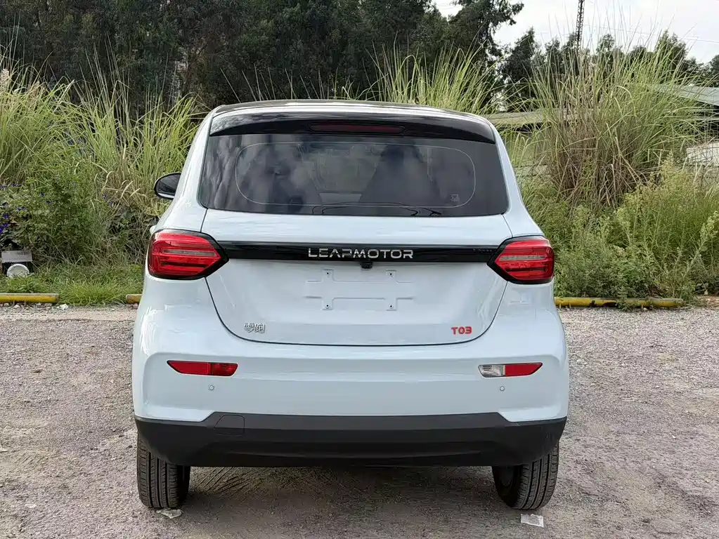 Leapmotor Leapmotor T03 — миниатюра 9
