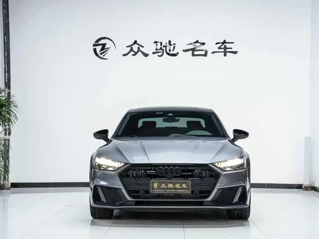 Audi A7L 2022 45 TFSI quattro S-line