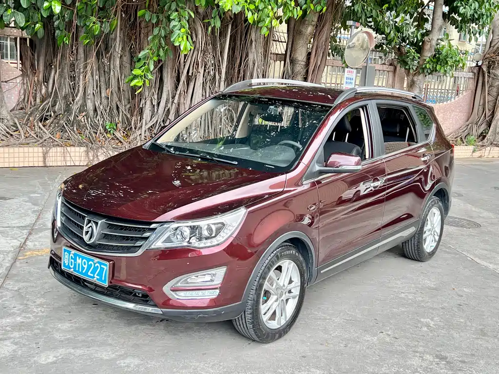 Baojun 560 2016