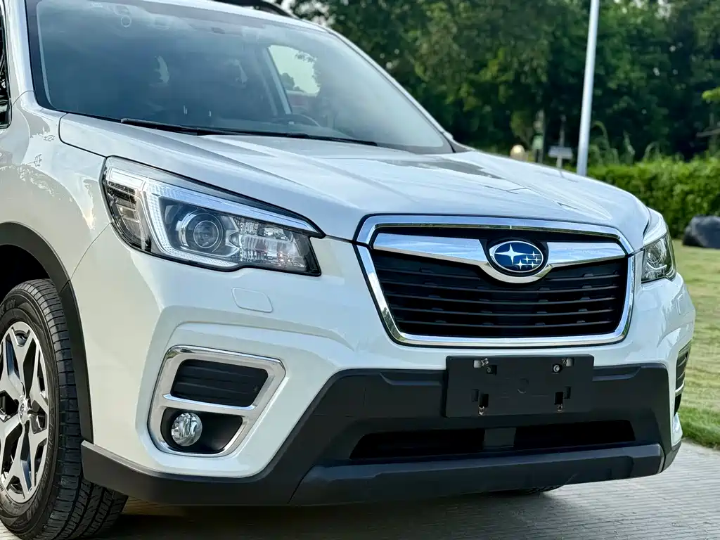 Subaru Forester 2021 2.0i Luxury EyeSight