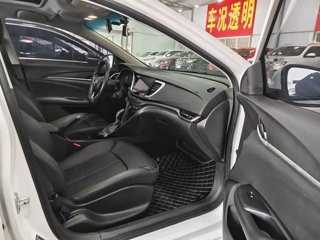 Buick Excelle — миниатюра 7