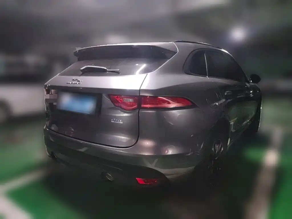 Jaguar F-PACE — миниатюра 6