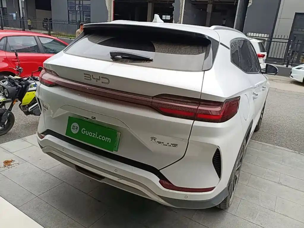 BYD PLUS New Energy — миниатюра 7