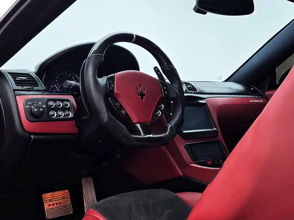 Maserati GranTurismo — миниатюра 20