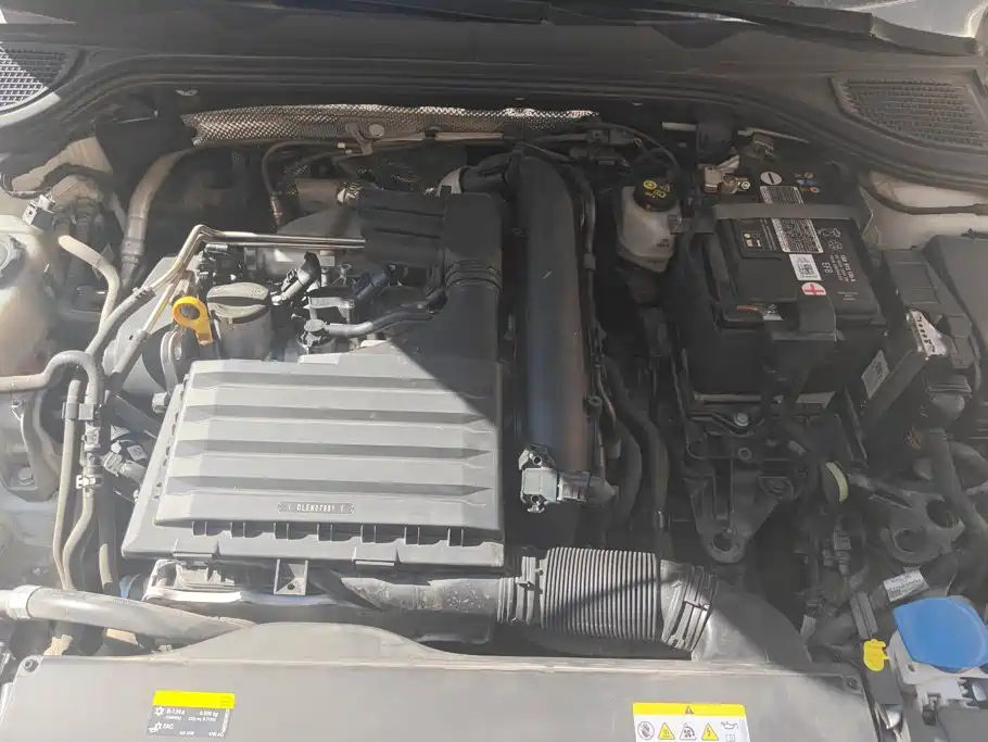 Volkswagen Golf — миниатюра 10