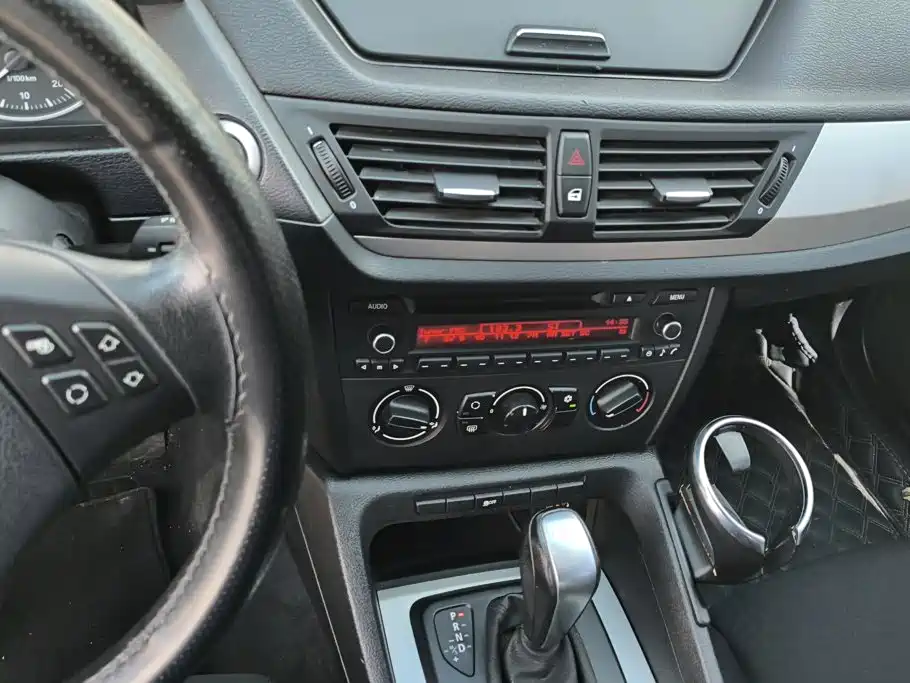 BMW X1 — миниатюра 13