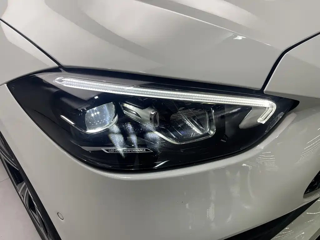 Mercedes-Benz C-Class — миниатюра 22