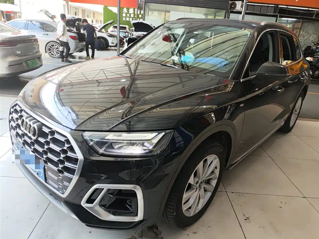 Audi Q5L 2023