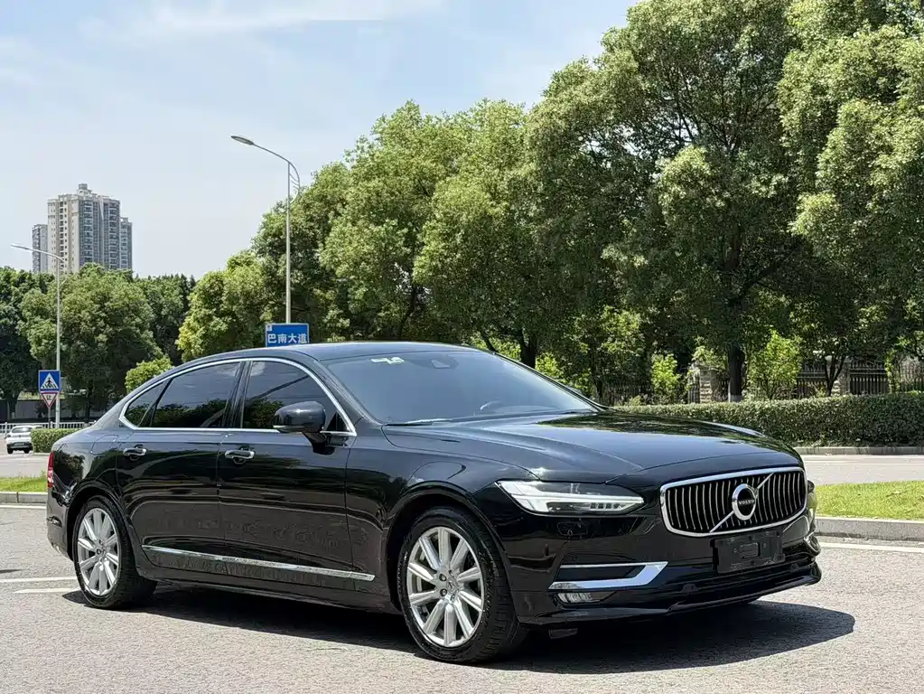 Volvo S90 2020 T5 Luxury