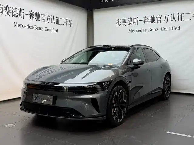2025 Zeekr 007